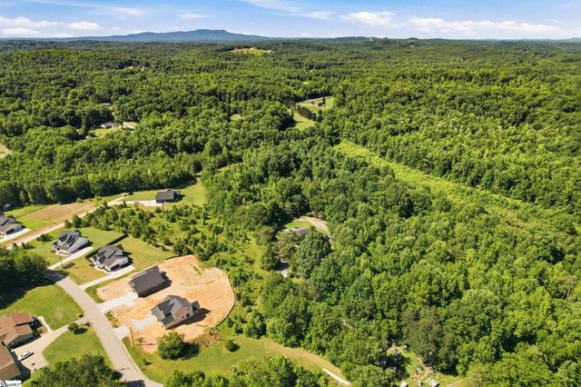 41 Burns Road, Travelers Rest, SC 29690