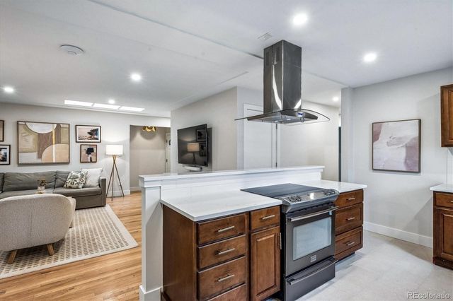 846 S Jersey Street, Denver, CO 80224