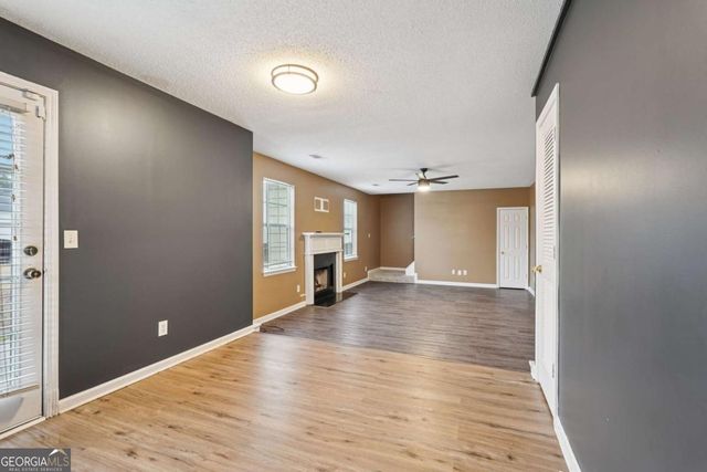 4180 W Stubbs Road, Atlanta, GA 30349