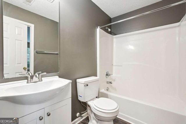 4180 W Stubbs Road, Atlanta, GA 30349