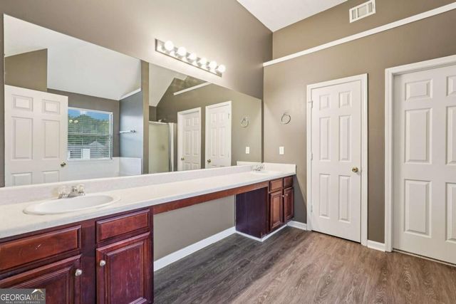 4180 W Stubbs Road, Atlanta, GA 30349