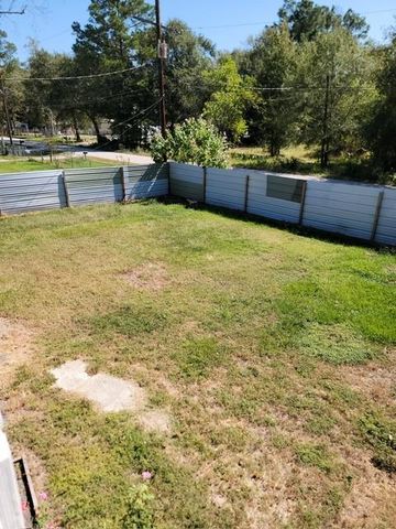 26643 Carol Ln, Splendora, TX 77372