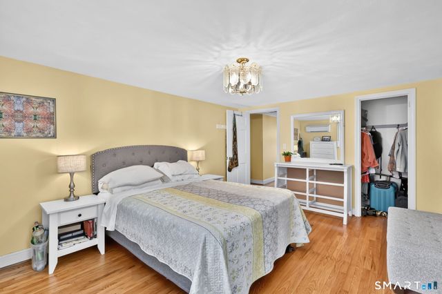 33 Chambers Street, Manchester, CT 06042
