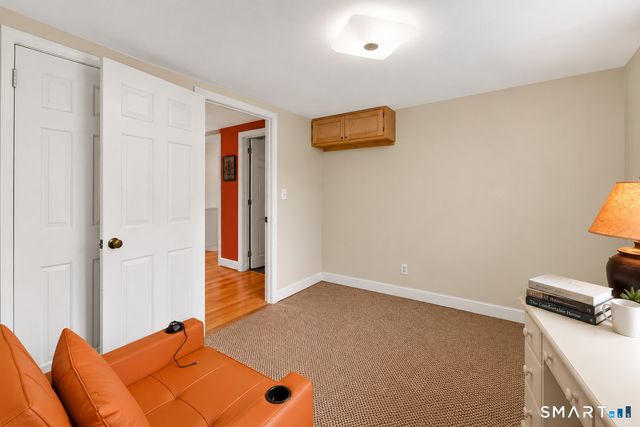 33 Chambers Street, Manchester, CT 06042