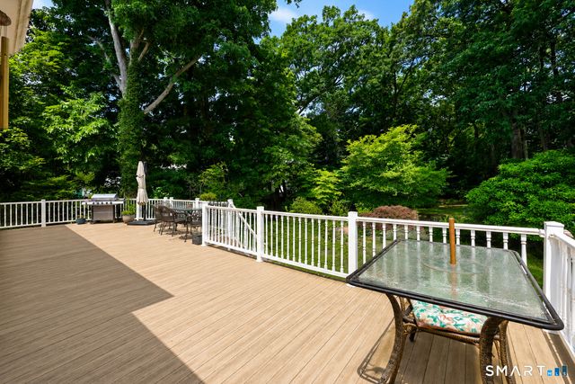 33 Chambers Street, Manchester, CT 06042