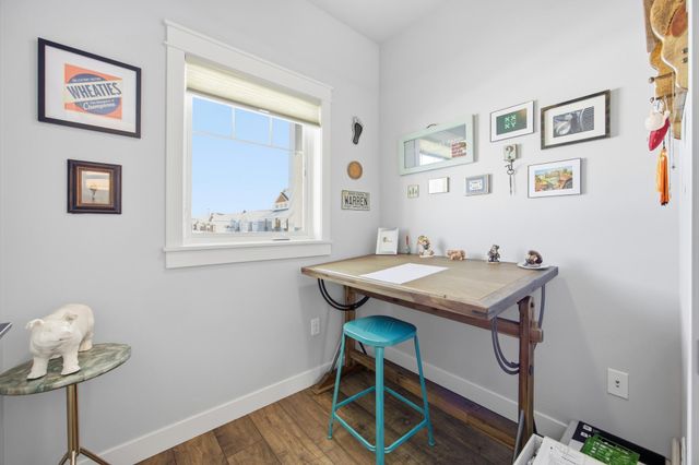 1576 75th Avenue S, Fargo, ND 58104