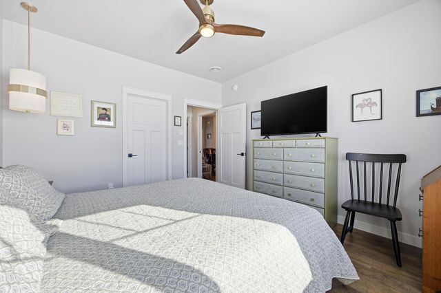 1576 75th Avenue S, Fargo, ND 58104