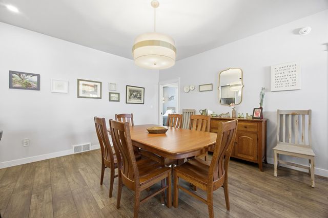 1576 75th Avenue S, Fargo, ND 58104