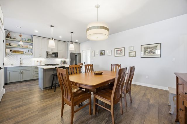 1576 75th Avenue S, Fargo, ND 58104