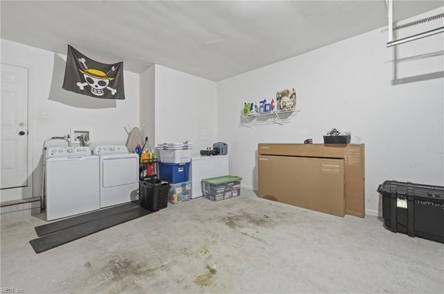 1663 Dylan DR, Virginia Beach, VA 23464