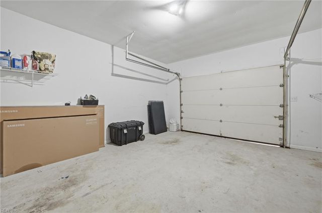 1663 Dylan DR, Virginia Beach, VA 23464