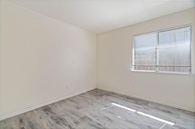 6427 Canyon Creek Way, Elk Grove, CA 95758