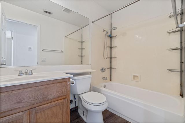 6427 Canyon Creek Way, Elk Grove, CA 95758