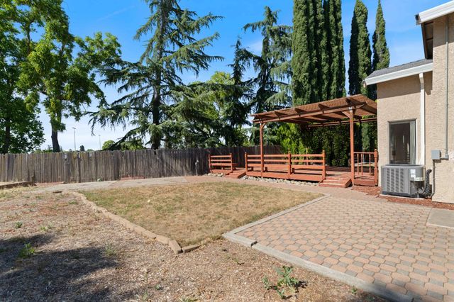 6427 Canyon Creek Way, Elk Grove, CA 95758