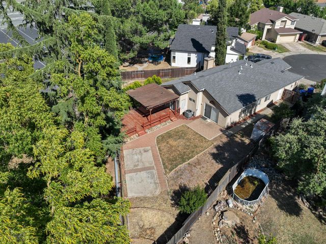 6427 Canyon Creek Way, Elk Grove, CA 95758