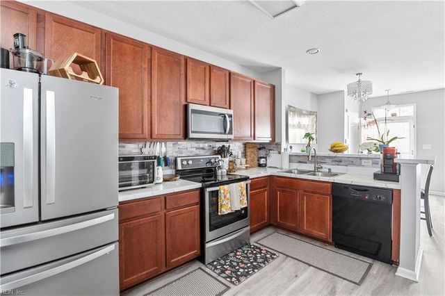 1012 Teton CIR, Suffolk, VA 23435