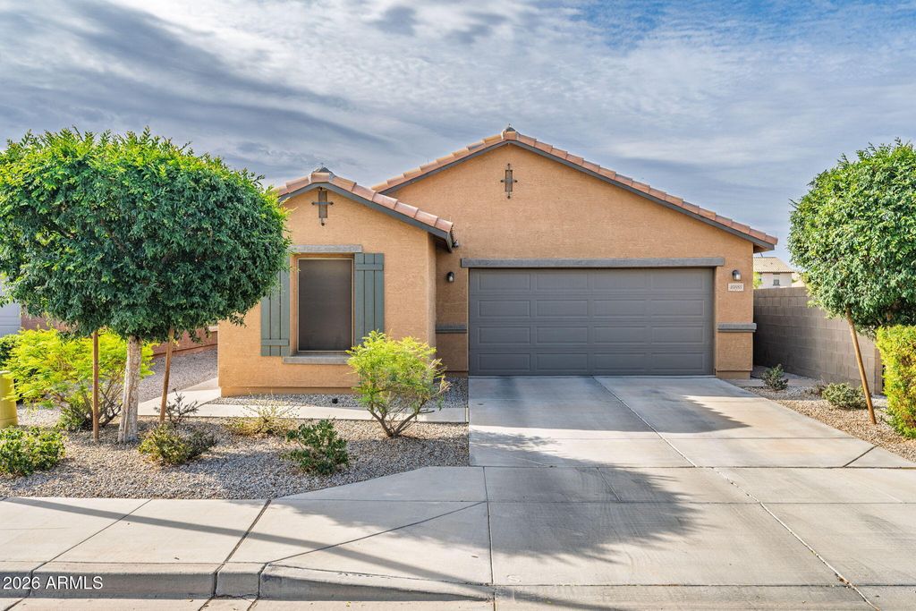 Image 1 of property listing at 40885 W PORTIS Drive, Maricopa, AZ 85138