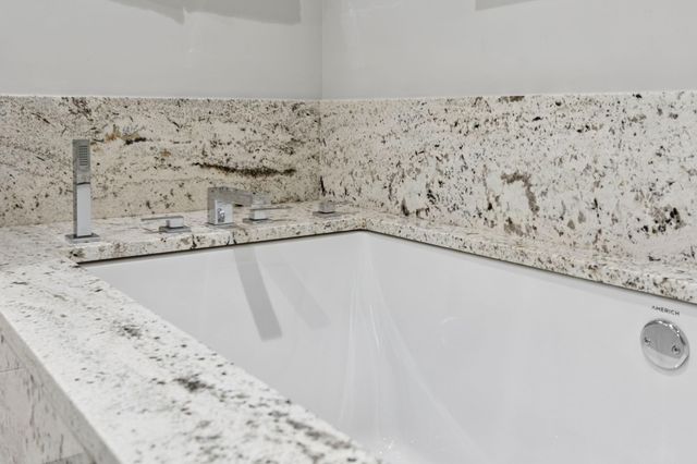 9 Catalonia Drive, Westlake, TX 76262