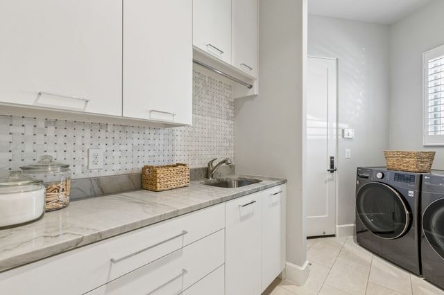 9 Catalonia Drive, Westlake, TX 76262