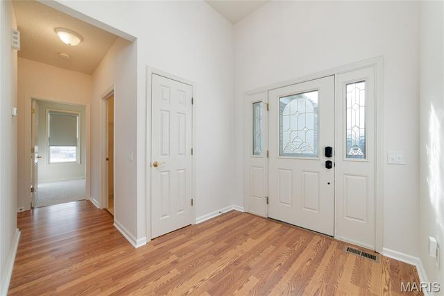 2091 Hawks Landing Drive, Lake St Louis, MO 63367