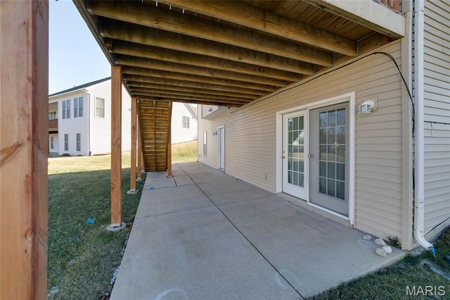 2091 Hawks Landing Drive, Lake St Louis, MO 63367