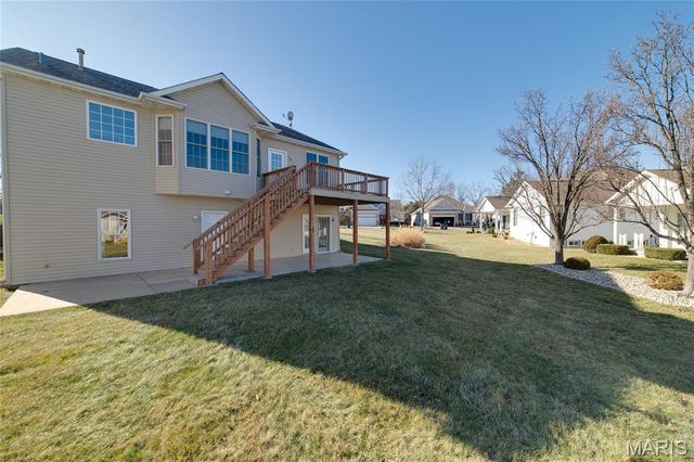 2091 Hawks Landing Drive, Lake St Louis, MO 63367