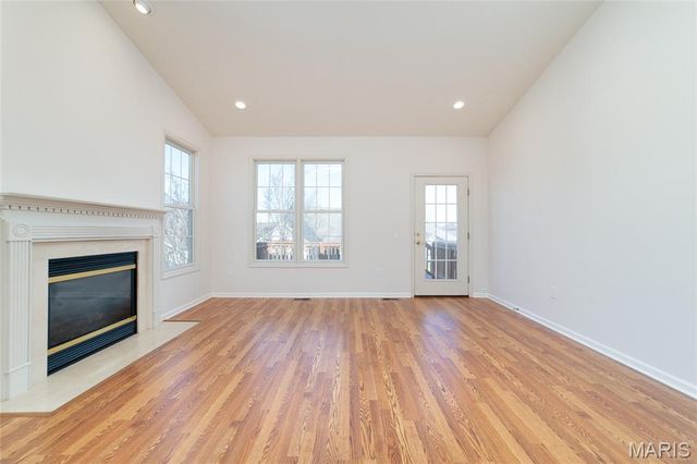 2091 Hawks Landing Drive, Lake St Louis, MO 63367