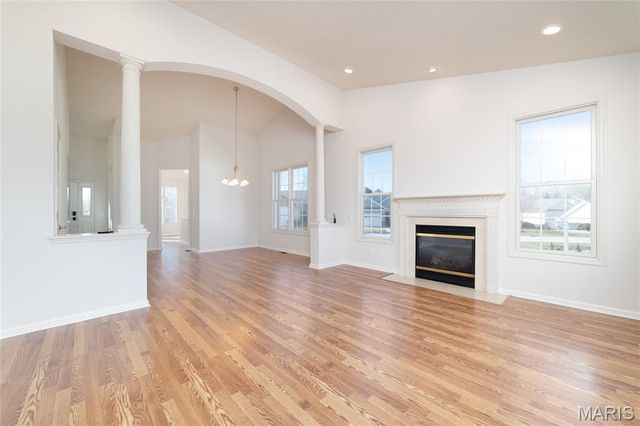 2091 Hawks Landing Drive, Lake St Louis, MO 63367