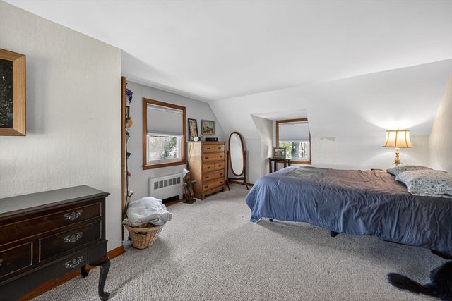 34 Andover St, Wilmington, MA 01887