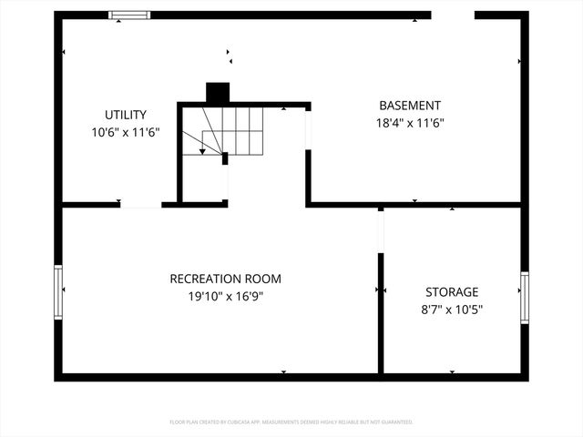34 Andover St, Wilmington, MA 01887