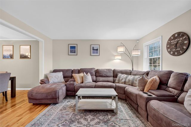 23 Pewter Circle, Chester, NY 10918