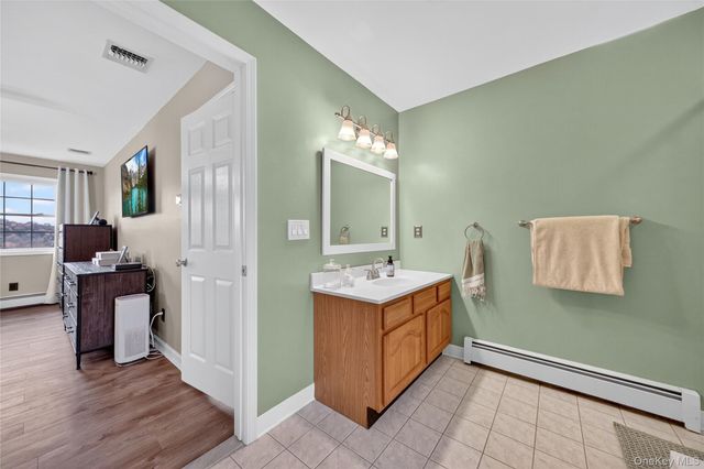 23 Pewter Circle, Chester, NY 10918