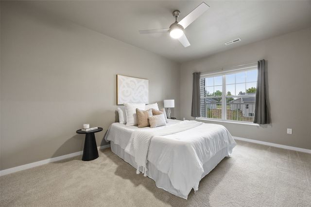 260 N Scott Boulevard 203, Iowa City, IA 52245