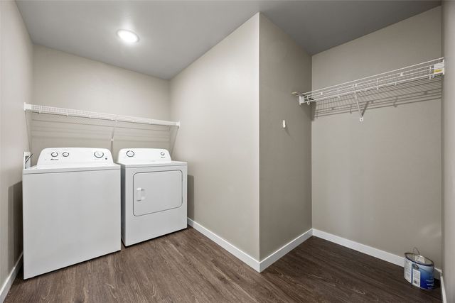 260 N Scott Boulevard 203, Iowa City, IA 52245