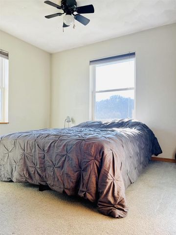 28302 Hwy 80, Richland Center, WI 53581