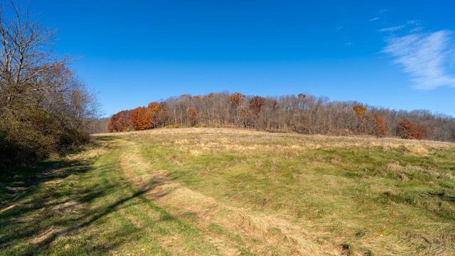 28302 Hwy 80, Richland Center, WI 53581