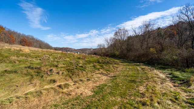 28302 Hwy 80, Richland Center, WI 53581