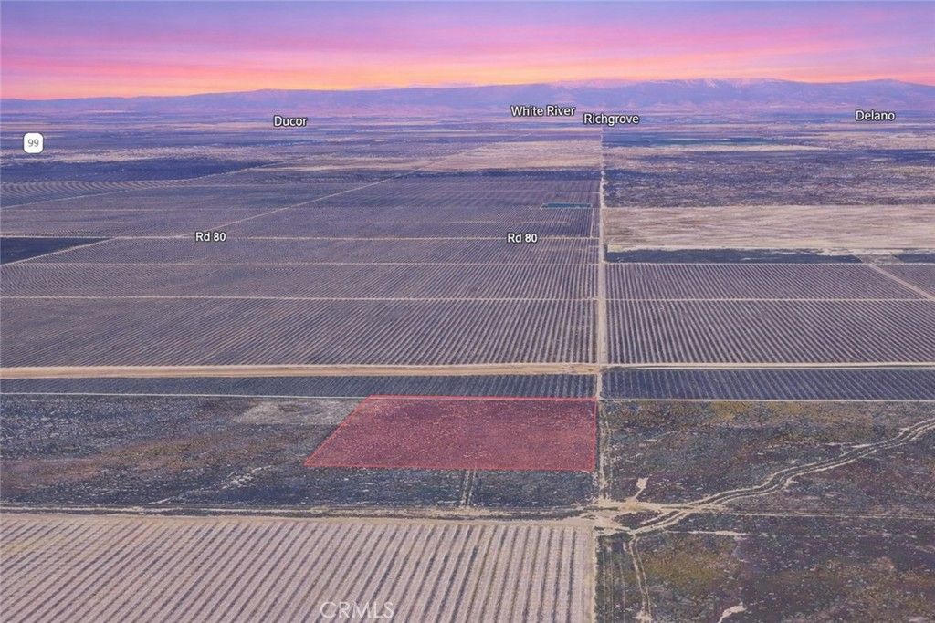 Image 2 of property listing at 0 Vic Central Valley Highway, Earlimart, CA 93219