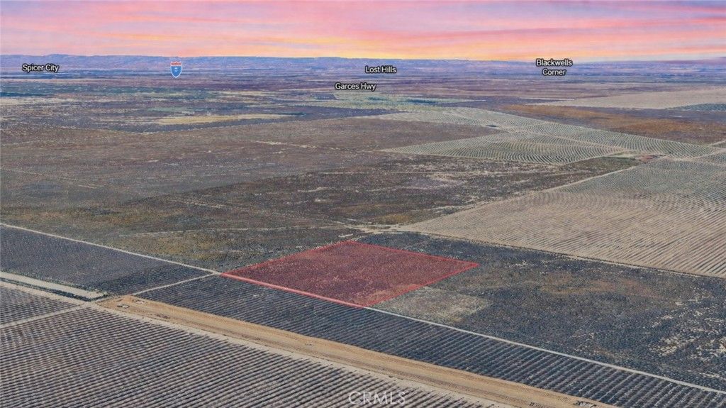 Image 5 of property listing at 0 Vic Central Valley Highway, Earlimart, CA 93219