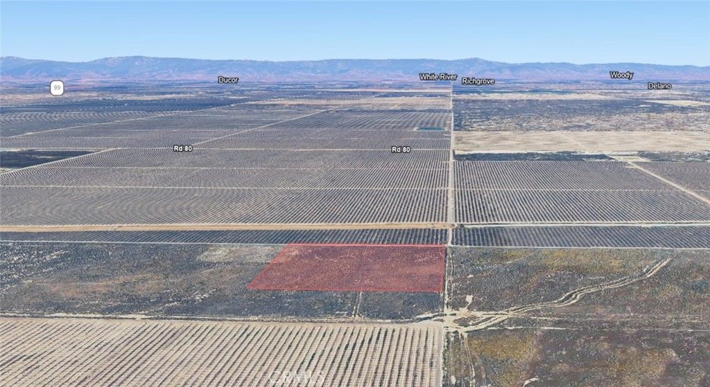 Image 7 of property listing at 0 Vic Central Valley Highway, Earlimart, CA 93219