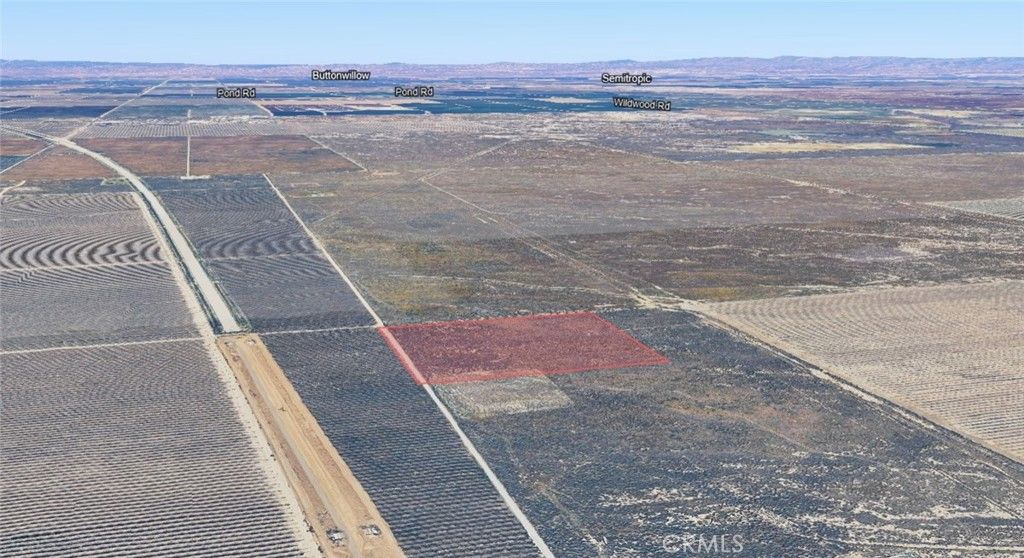 Image 9 of property listing at 0 Vic Central Valley Highway, Earlimart, CA 93219