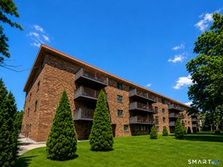 45 Park Place 409, New Britain, CT 06052