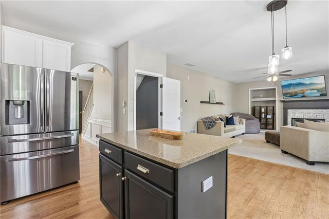 3129 Brookeview Lane NW, Kennesaw, GA 30152