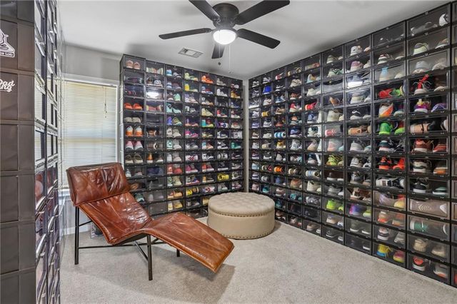 3129 Brookeview Lane NW, Kennesaw, GA 30152
