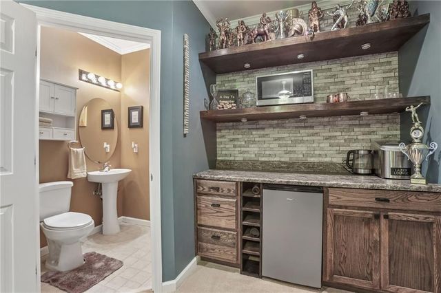 3129 Brookeview Lane NW, Kennesaw, GA 30152