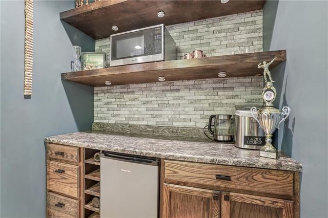 3129 Brookeview Lane NW, Kennesaw, GA 30152