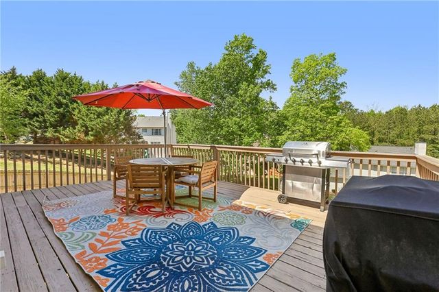3129 Brookeview Lane NW, Kennesaw, GA 30152