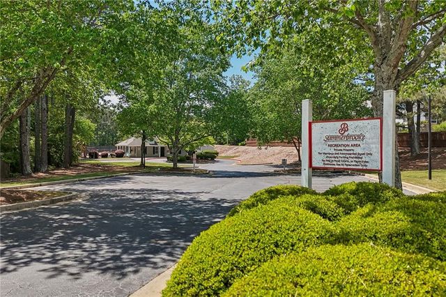 3129 Brookeview Lane NW, Kennesaw, GA 30152