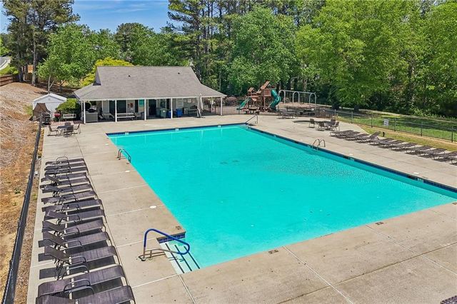 3129 Brookeview Lane NW, Kennesaw, GA 30152