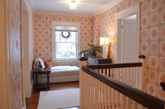 10 Berwick Rd, Lexington, MA 02420